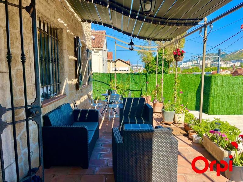 Appartement - 89 m² - 3 pièces