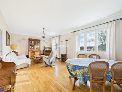 Maison - 145 m² - 7 pièces