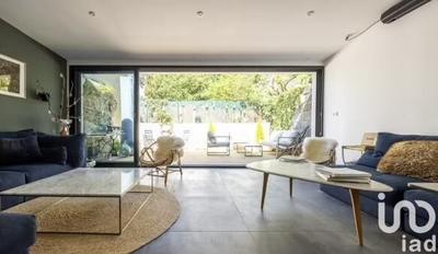 Loft - 140 m² - 5 pièces