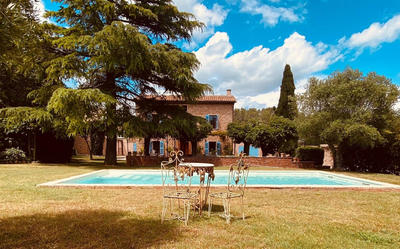 Bastide - 250 m² - 7 pièces