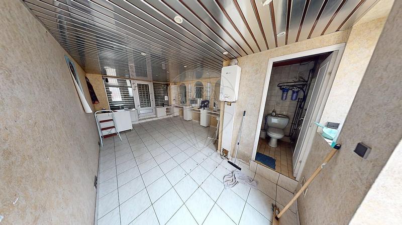 Local commercial - 24 m² - 1 pièce