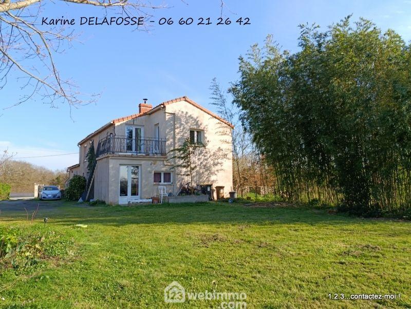 Maison de village - 207 m² - 9 pièces