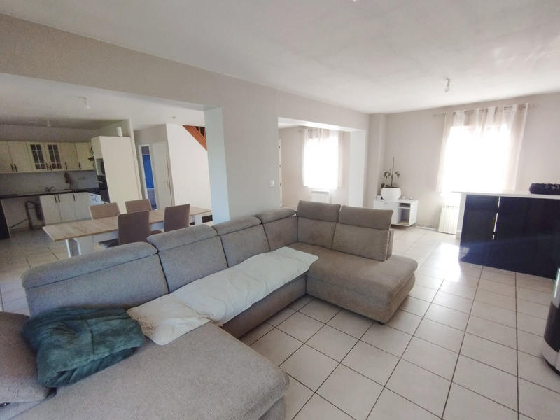 Maison - 108 m² - 6 pièces