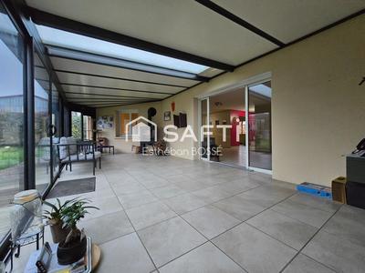 Maison - 143 m² - 5 pièces