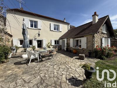 Maison - 160 m² - 5 pièces