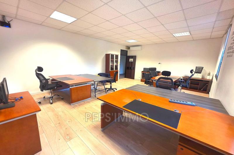 Bureau - 291 m²
