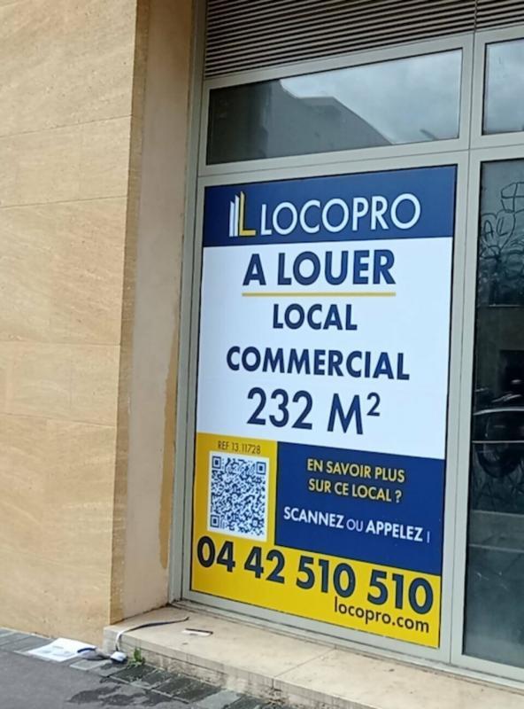Local commercial - 232 m²