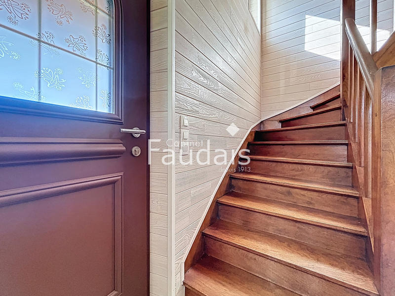 Maison - 100 m² - 4 pièces