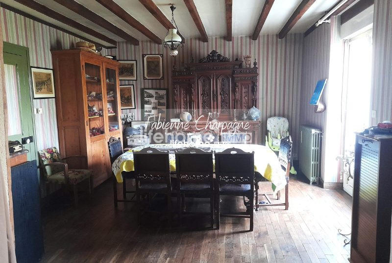 Maison - 150 m² - 5 pièces