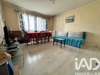 Appartement - 80 m² - 4 pièces