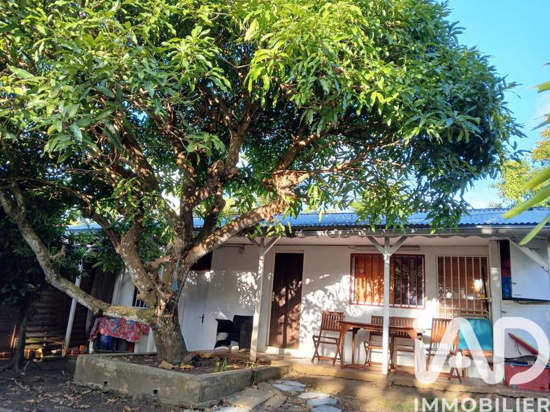 Maison - 194 m² - 9 pièces