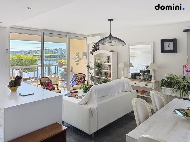 Appartement - 79 m² - 4 pièces