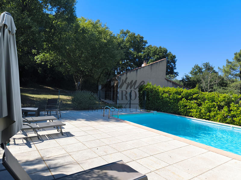 Villa - 80 m² - 4 pièces