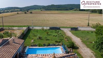 Villa - 159 m² - 5 pièces