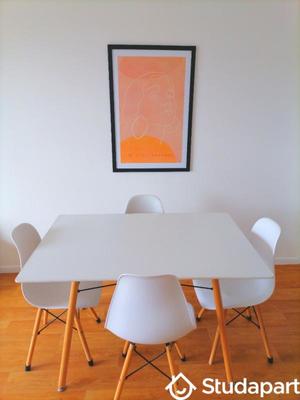 Chambre - 10 m² - 1 pièce