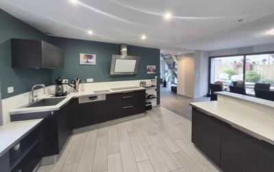 Maison - 176 m² - 6 pièces