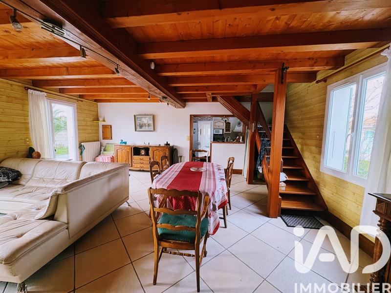 Maison - 127 m² - 6 pièces