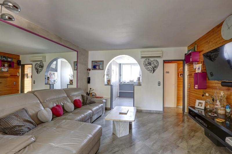 Maison - 128 m² - 4 pièces