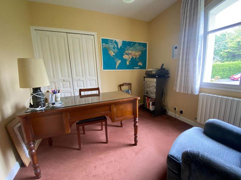 Maison - 306 m² - 8 pièces