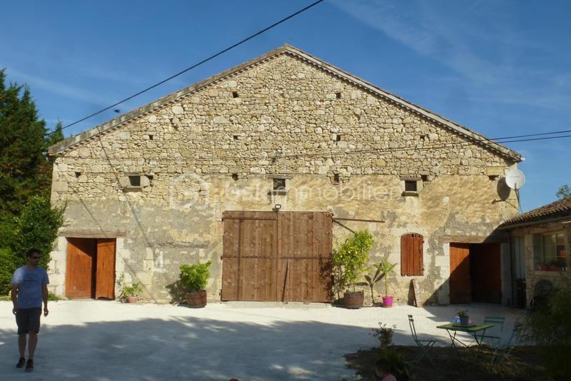 Gîte - 349 m² - 11 pièces