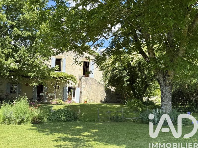 Maison de campagne - 263 m² - 14 pièces