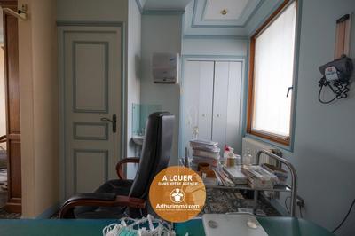 Bureau - 34 m² - 2 pièces