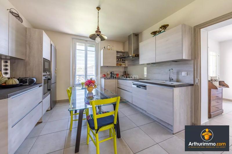 Maison - 103 m² - 5 pièces