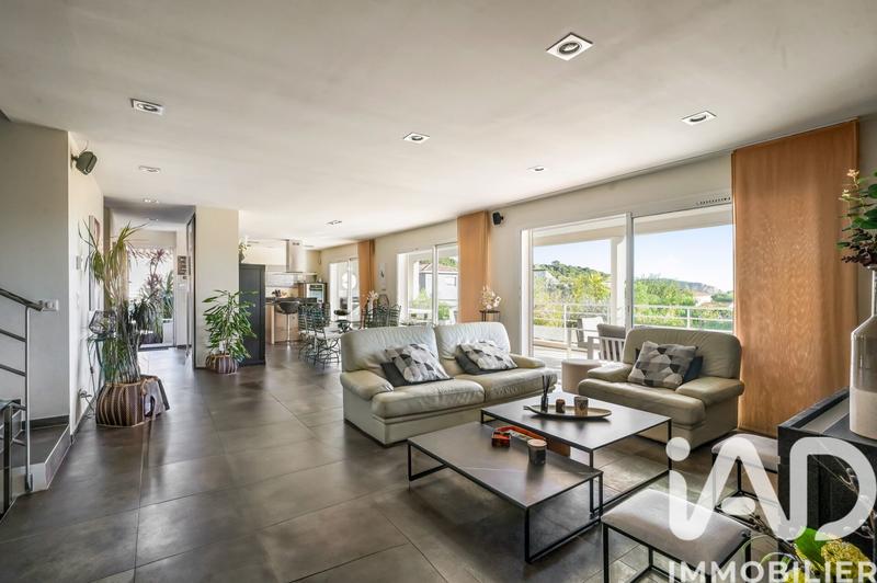 Maison de maîtres - 190 m² - 5 pièces