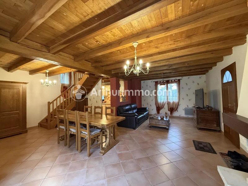 Maison - 183 m² - 8 pièces