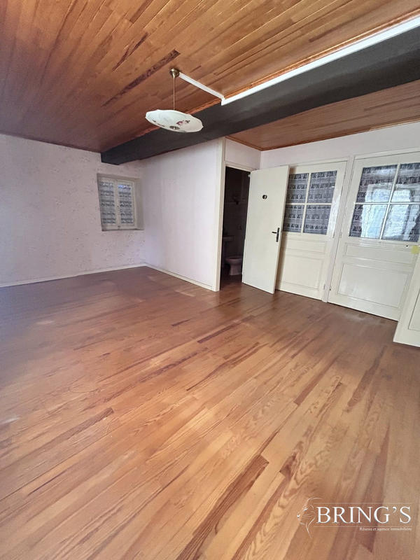 Maison - 141 m² - 6 pièces