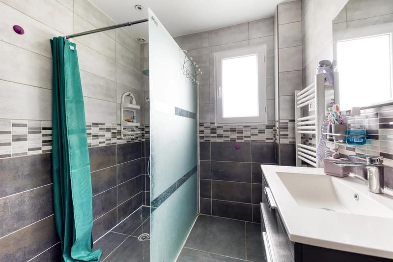 Maison - 138 m² - 7 pièces