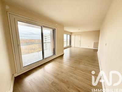 Appartement - 79 m² - 4 pièces