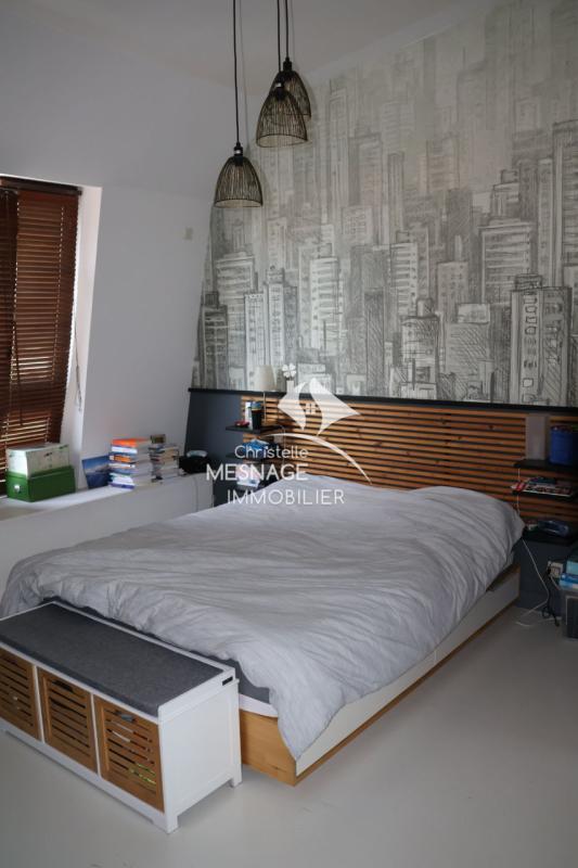 Loft - 168 m² - 6 pièces