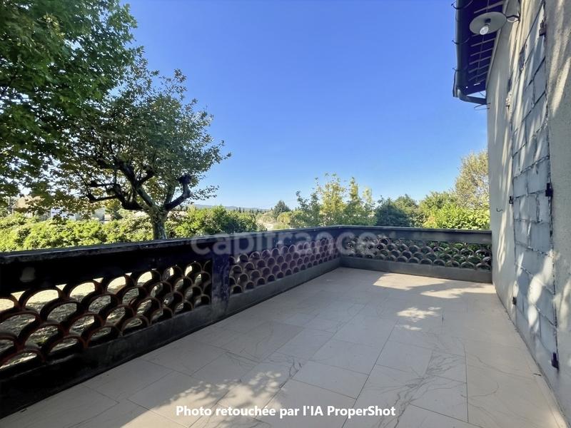 Maison - 80 m² - 3 pièces