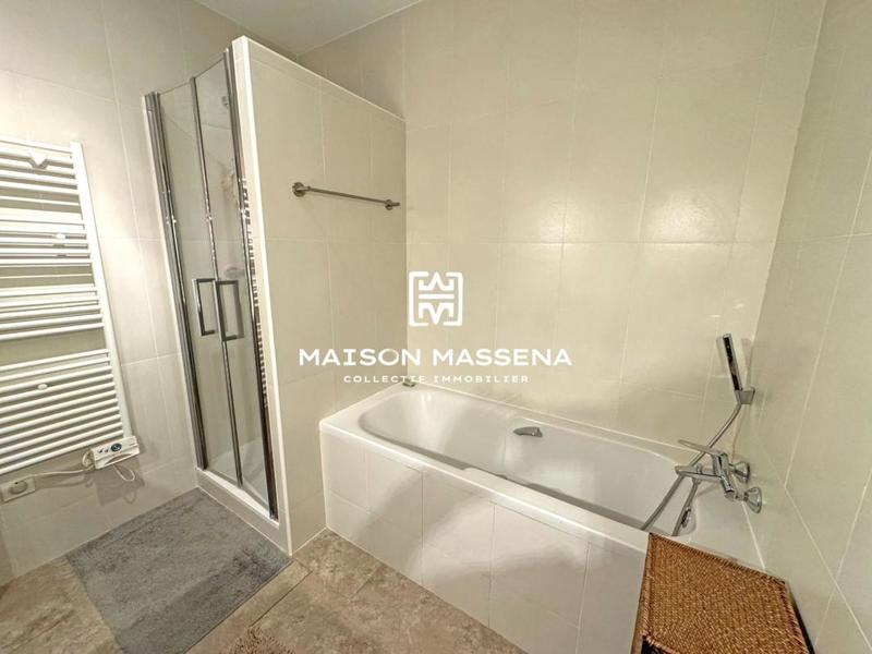 Appartement - 149 m² - 6 pièces