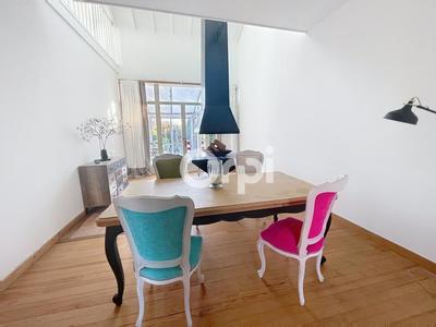 Maison - 147 m² - 4 pièces