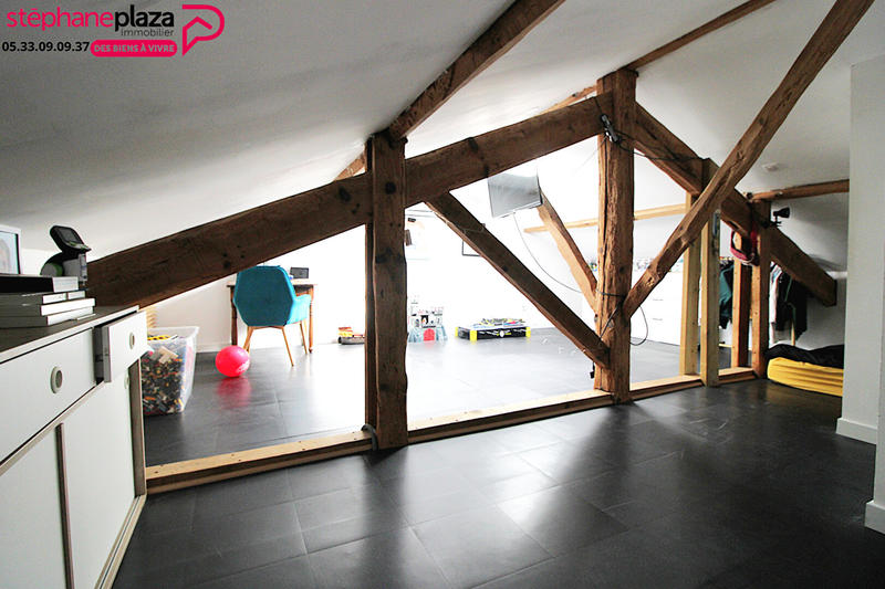 Maison - 100 m² - 5 pièces