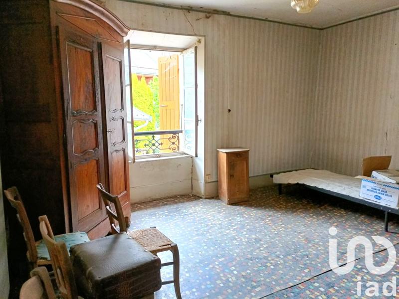 Maison - 151 m² - 8 pièces