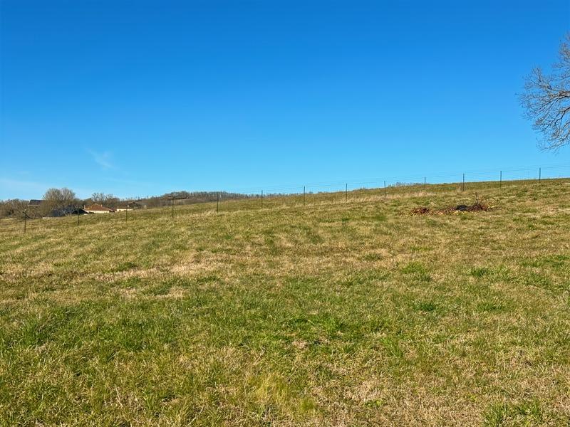 Local d'activité / Entrepôt - 240 m² - 1 pièce