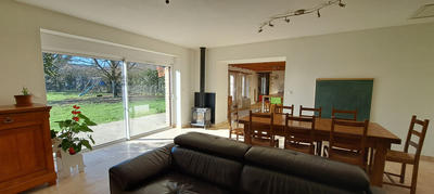 Maison - 111 m² - 6 pièces