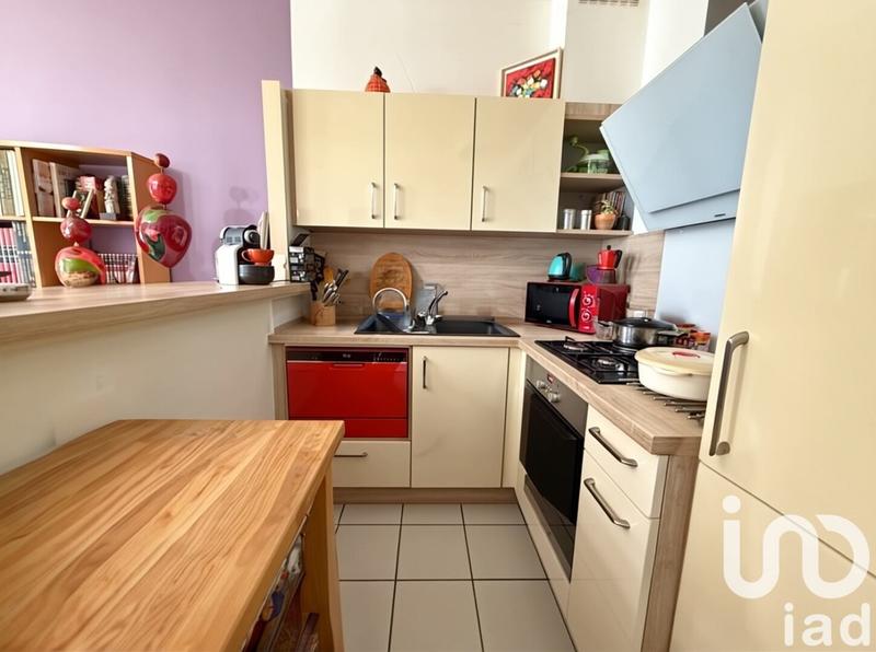 Maison - 214 m² - 11 pièces