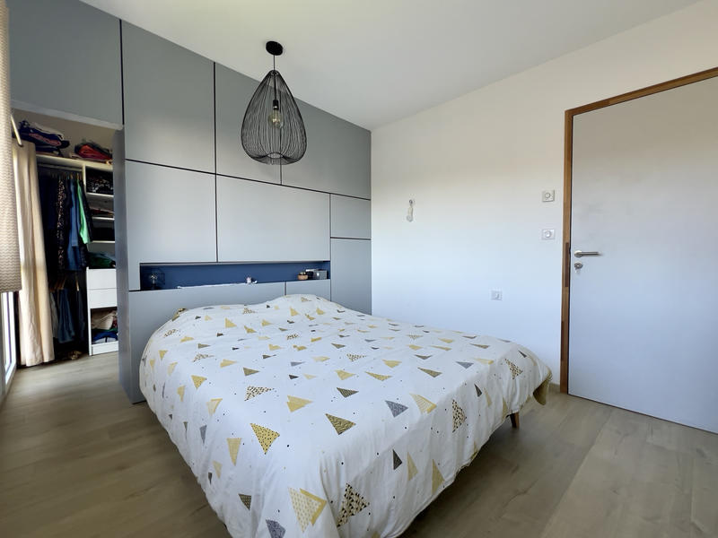 Maison - 140 m² - 5 pièces