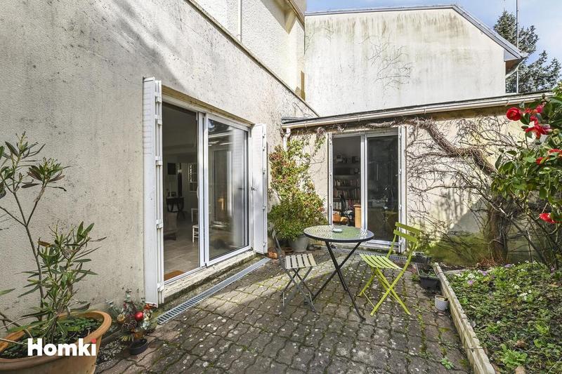 Maison - 140 m² - 5 pièces
