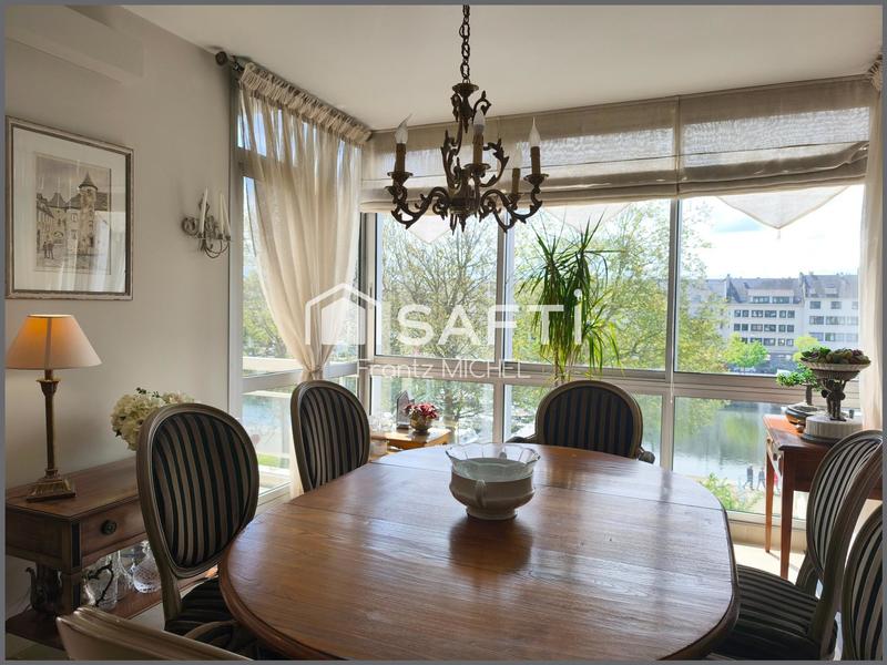 Appartement - 150 m² - 6 pièces