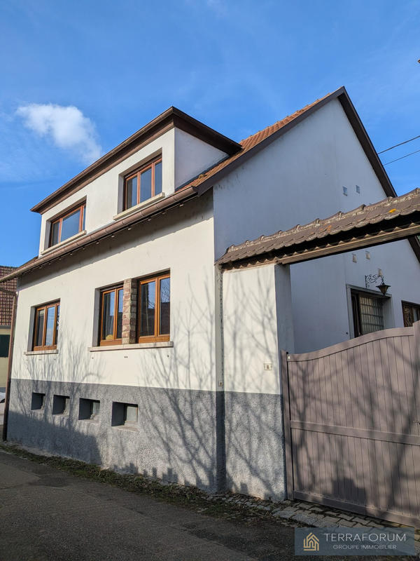 Maison - 109 m² - 6 pièces