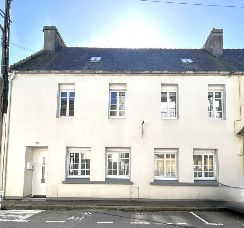 Maison - 122 m² - 4 pièces