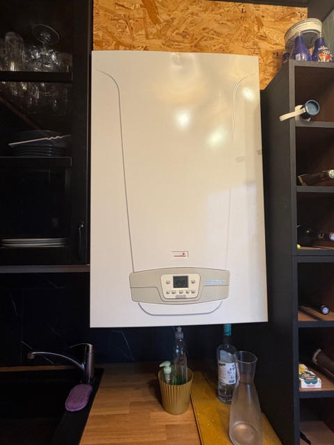 Appartement - 90 m² - 4 pièces