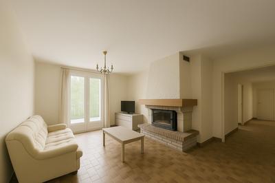 Maison - 87 m² - 5 pièces