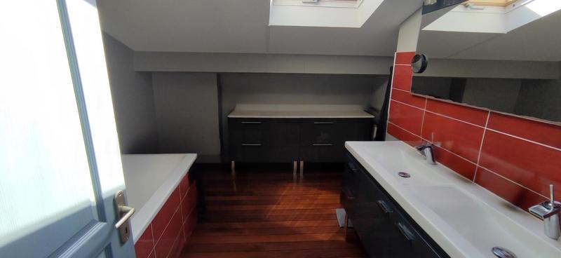 Maison - 176 m² - 7 pièces