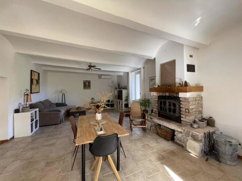 Maison de village - 195 m² - 8 pièces